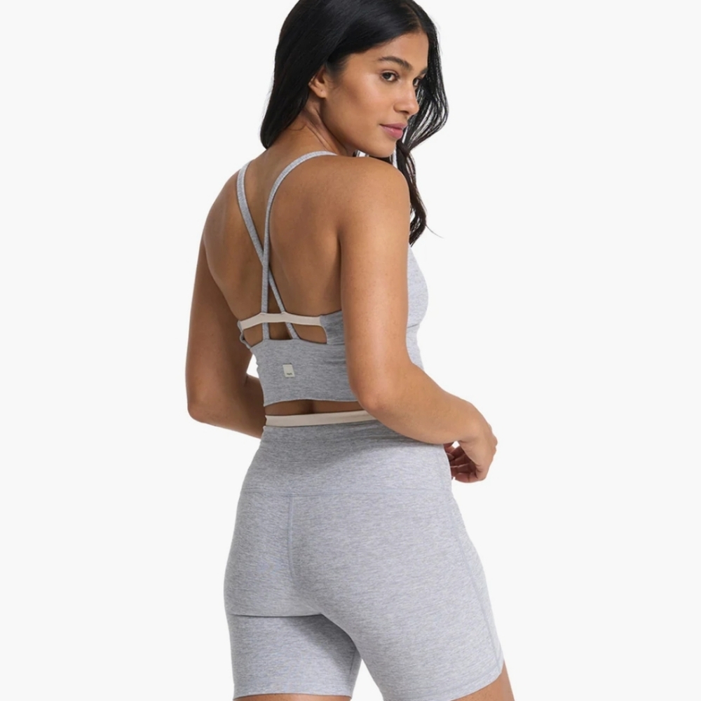 Vuori Long Line Elevation Bra cross back sports bra NWOT - Picture 3 of 10